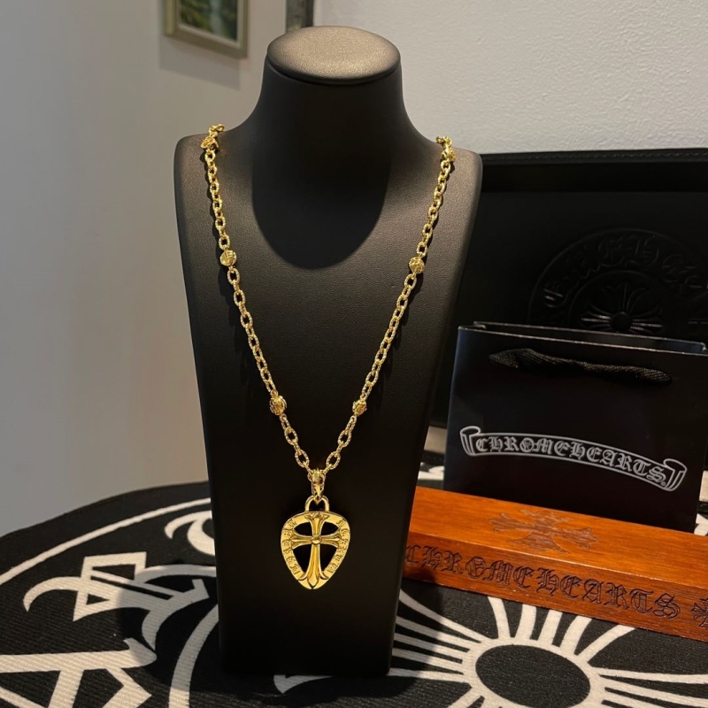 Ch**me He**ts necklaces